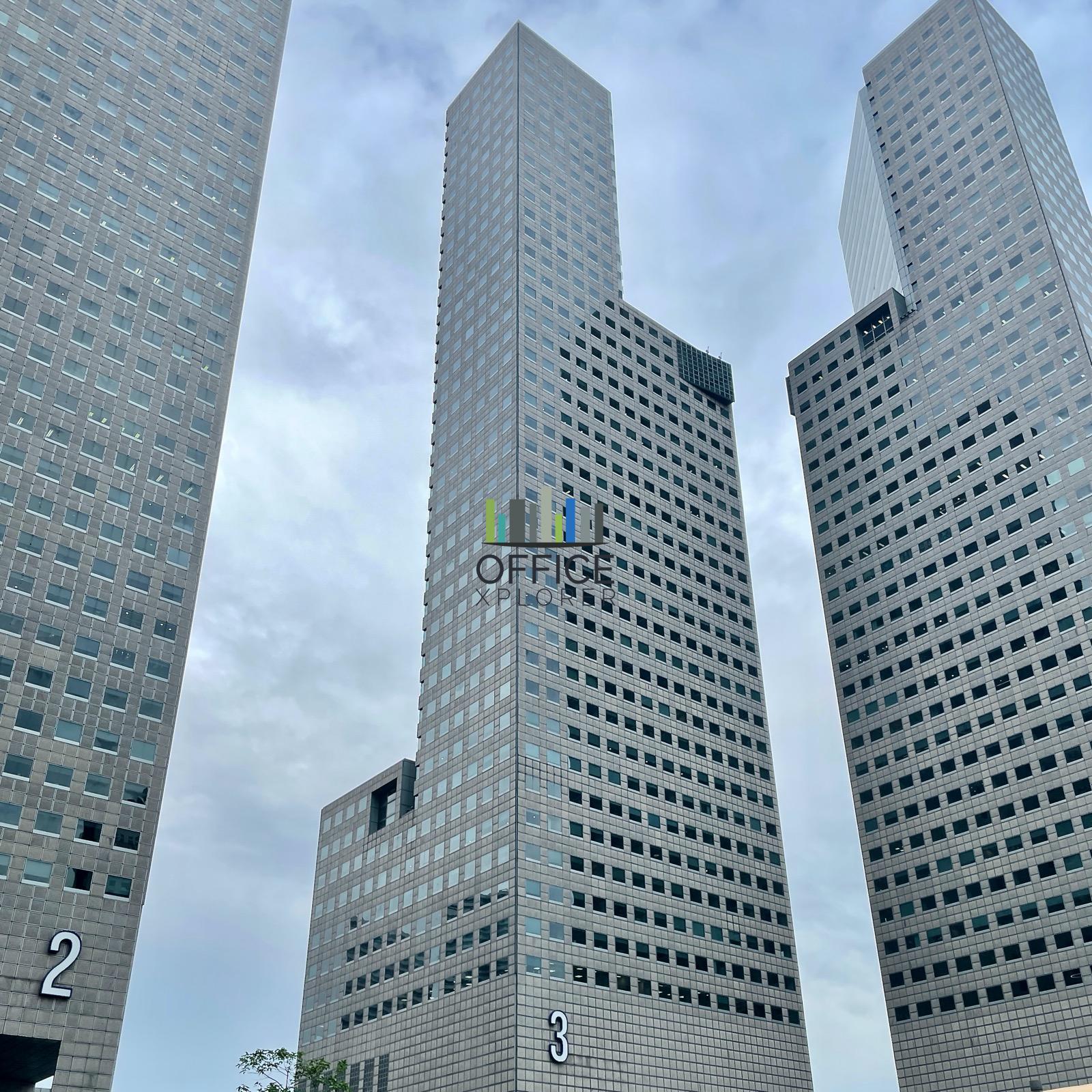R Suntec Tower 3 - Square