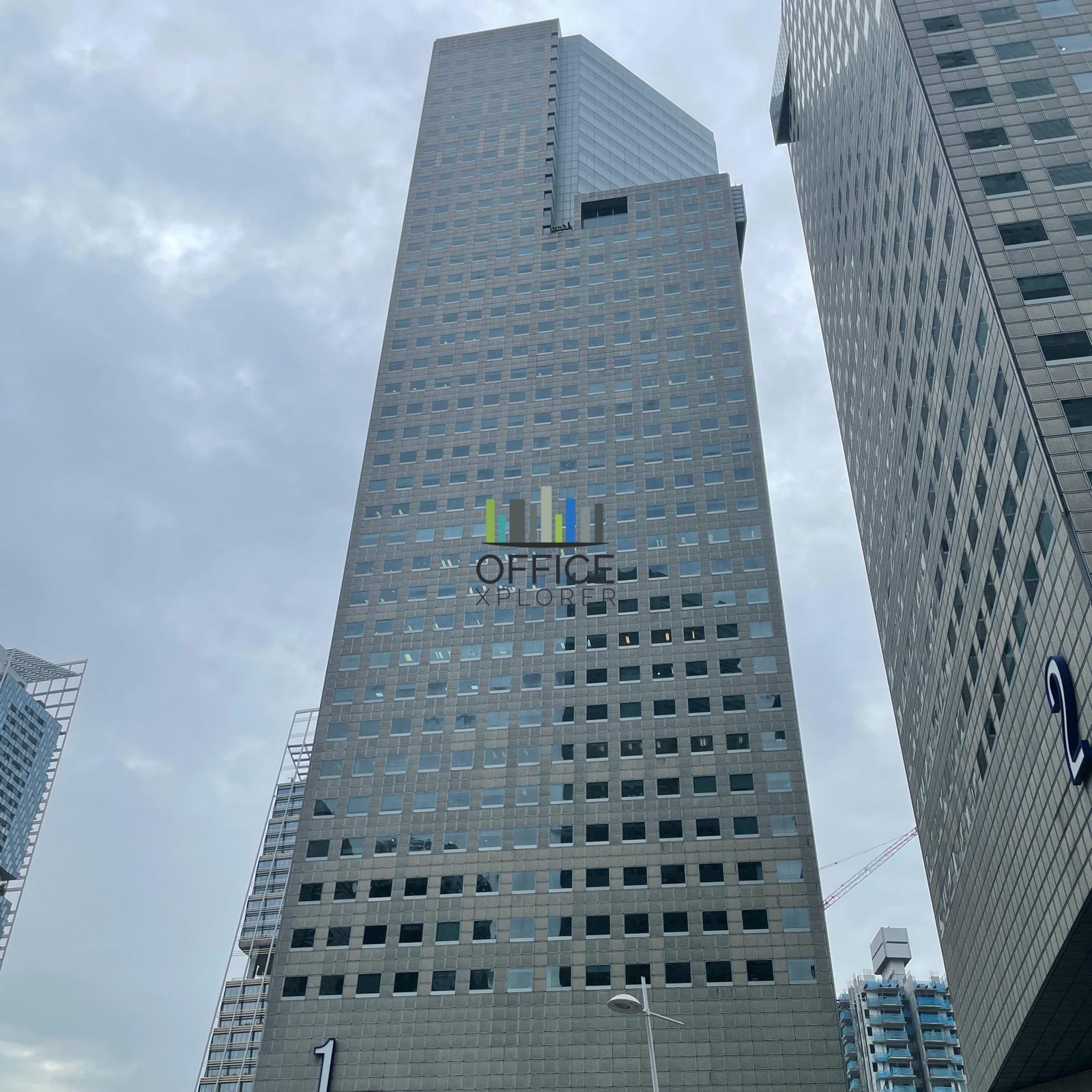 R Sutnec Tower 1 - square