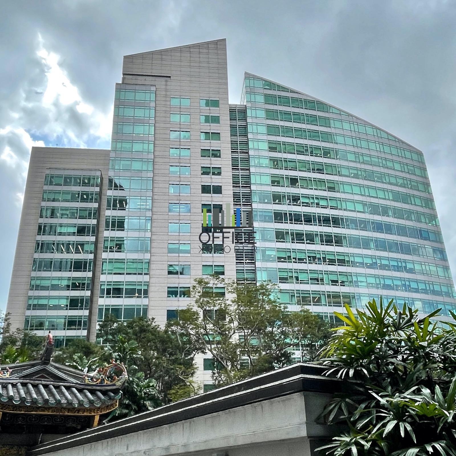 R Capital Square - square