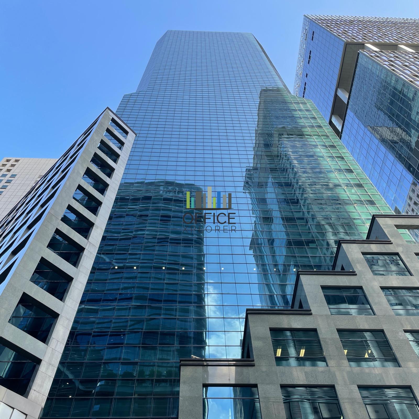 R Robinson 77 (square)