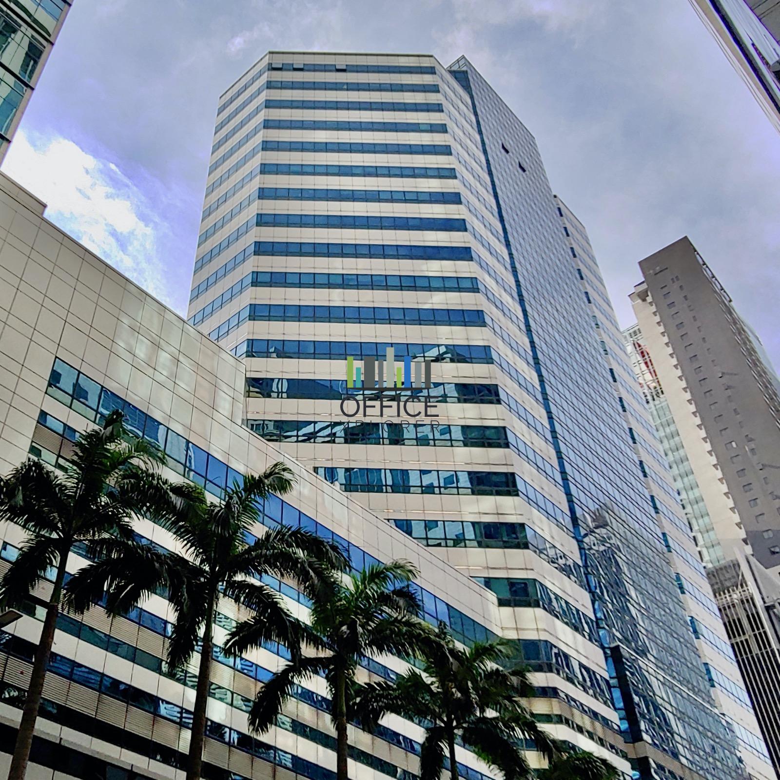 R 80 Robinson - square